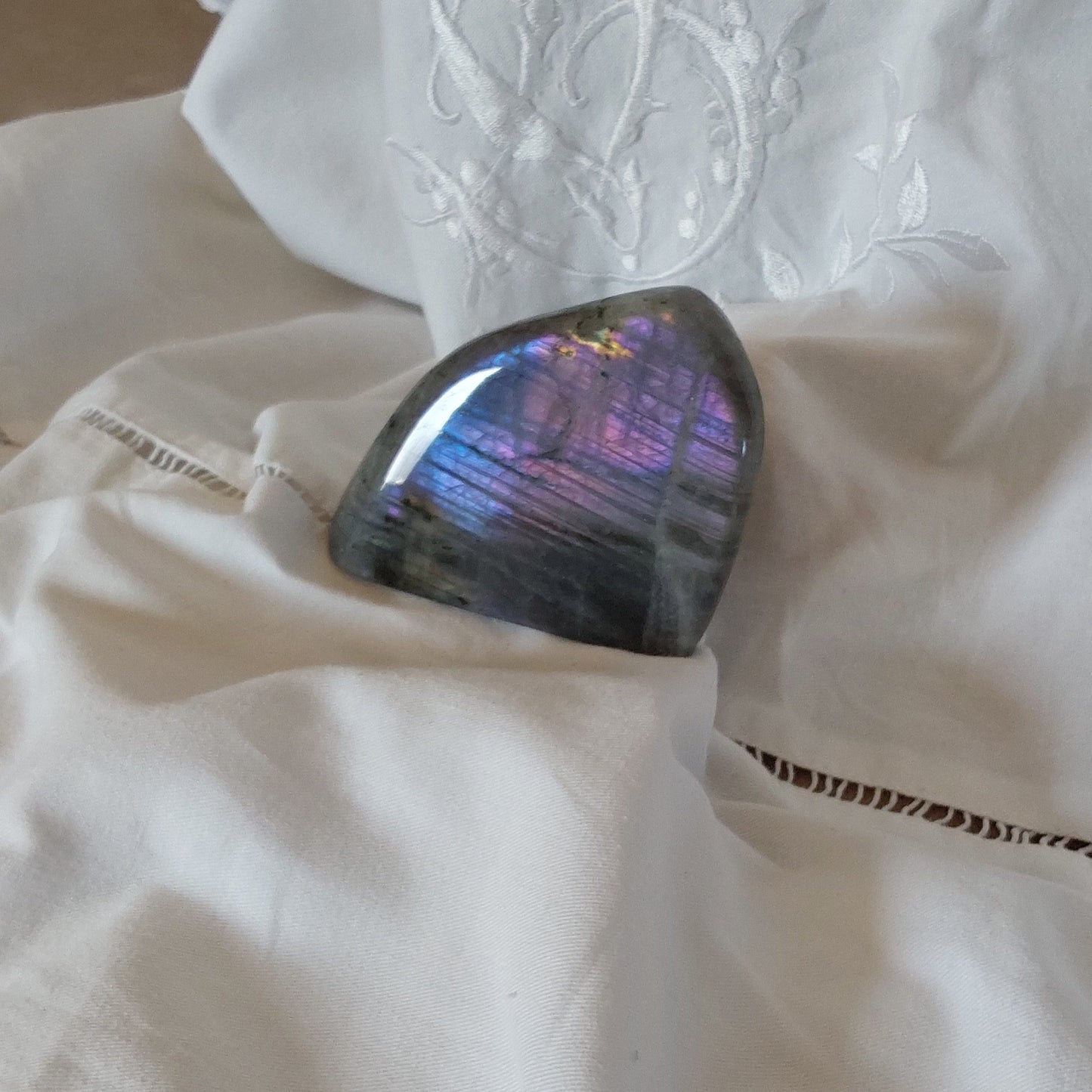 Labradorite Violette forme libre