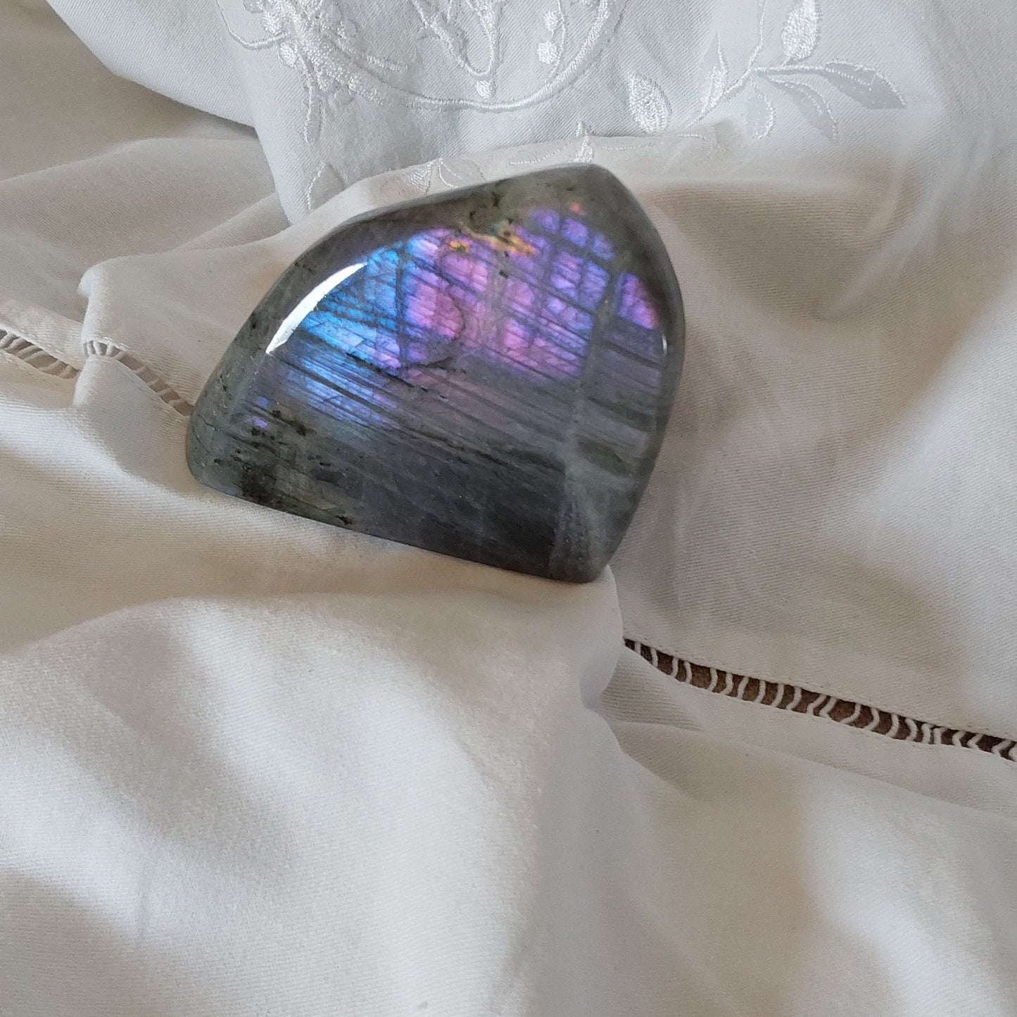 Labradorite Violette forme libre