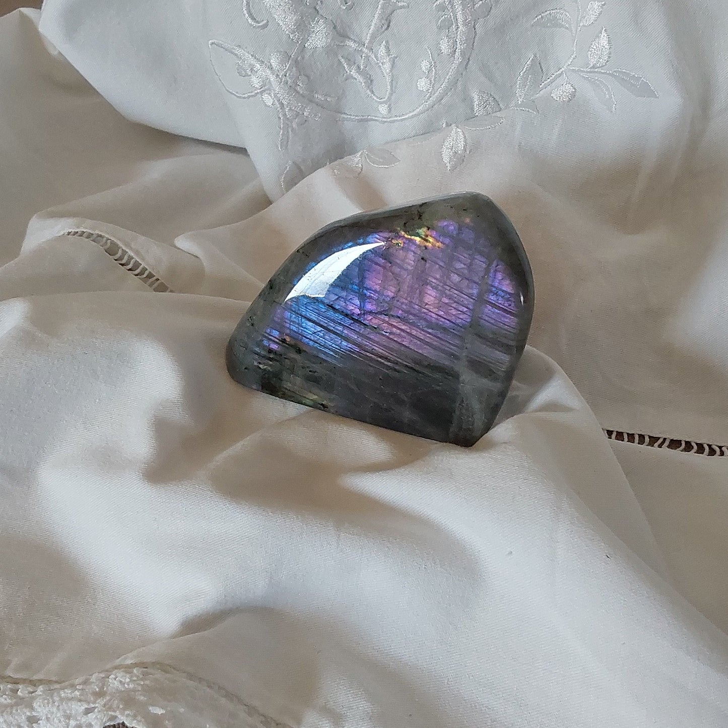Labradorite Violette forme libre