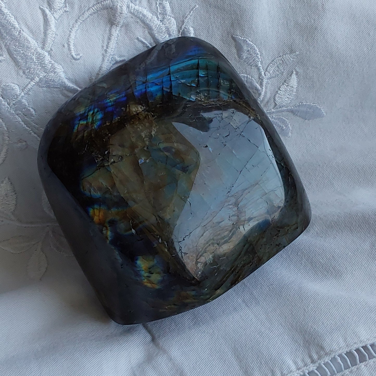 Labradorite forme libre