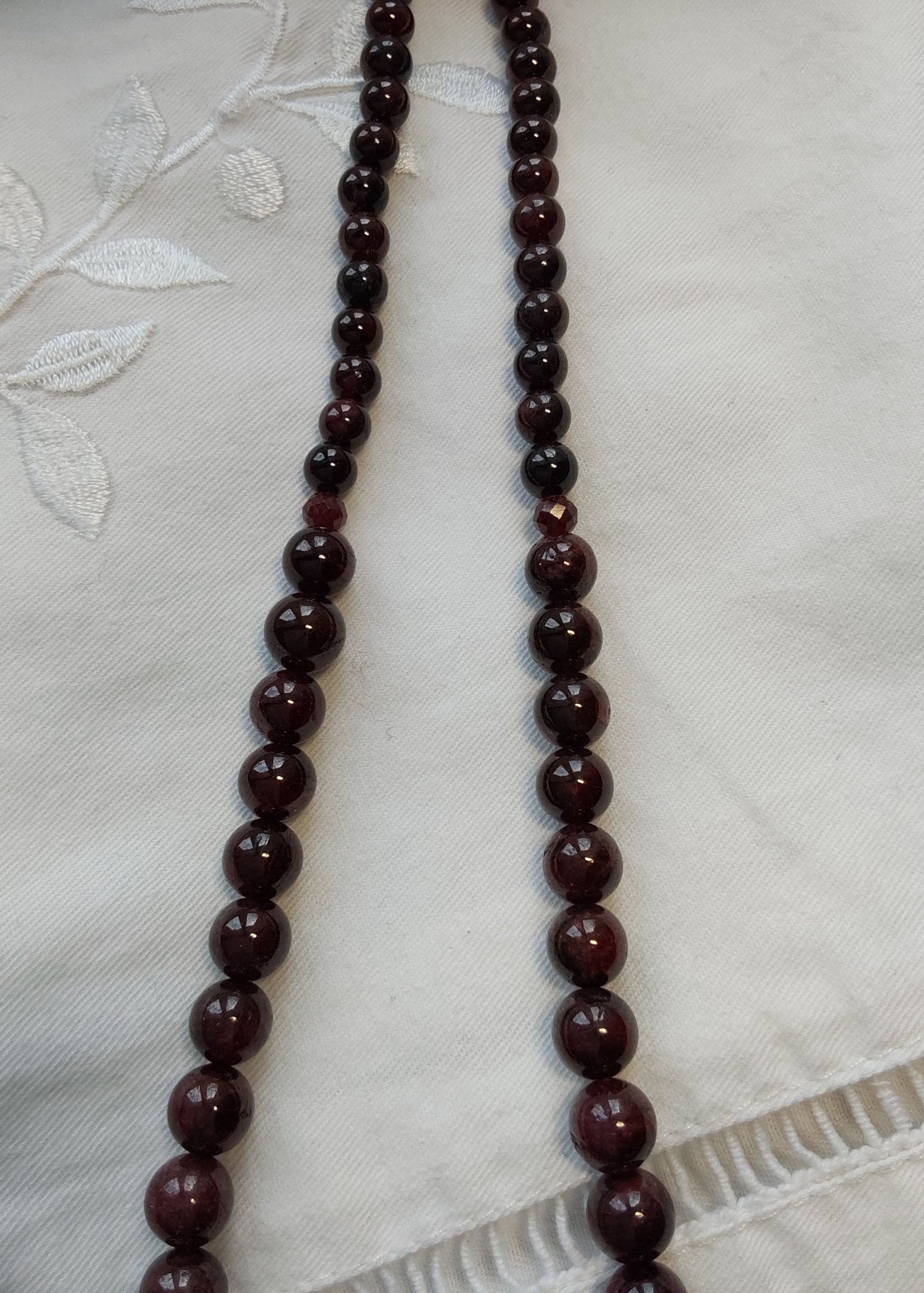 Collier Grenat Almandin