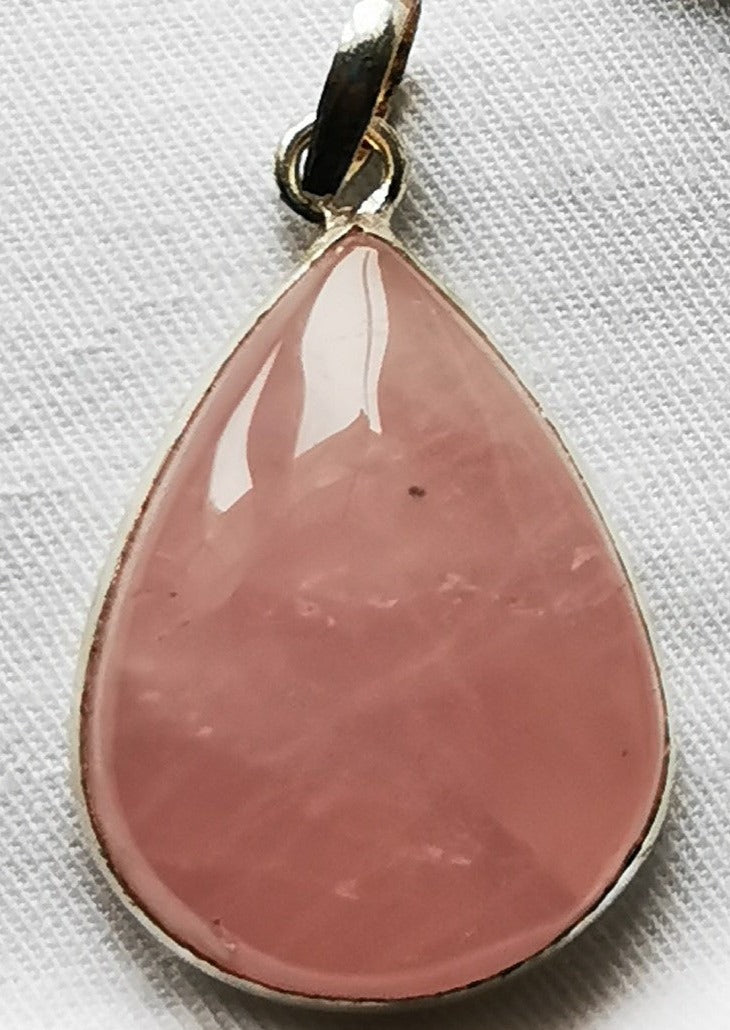 Pendentif Quartz Rose