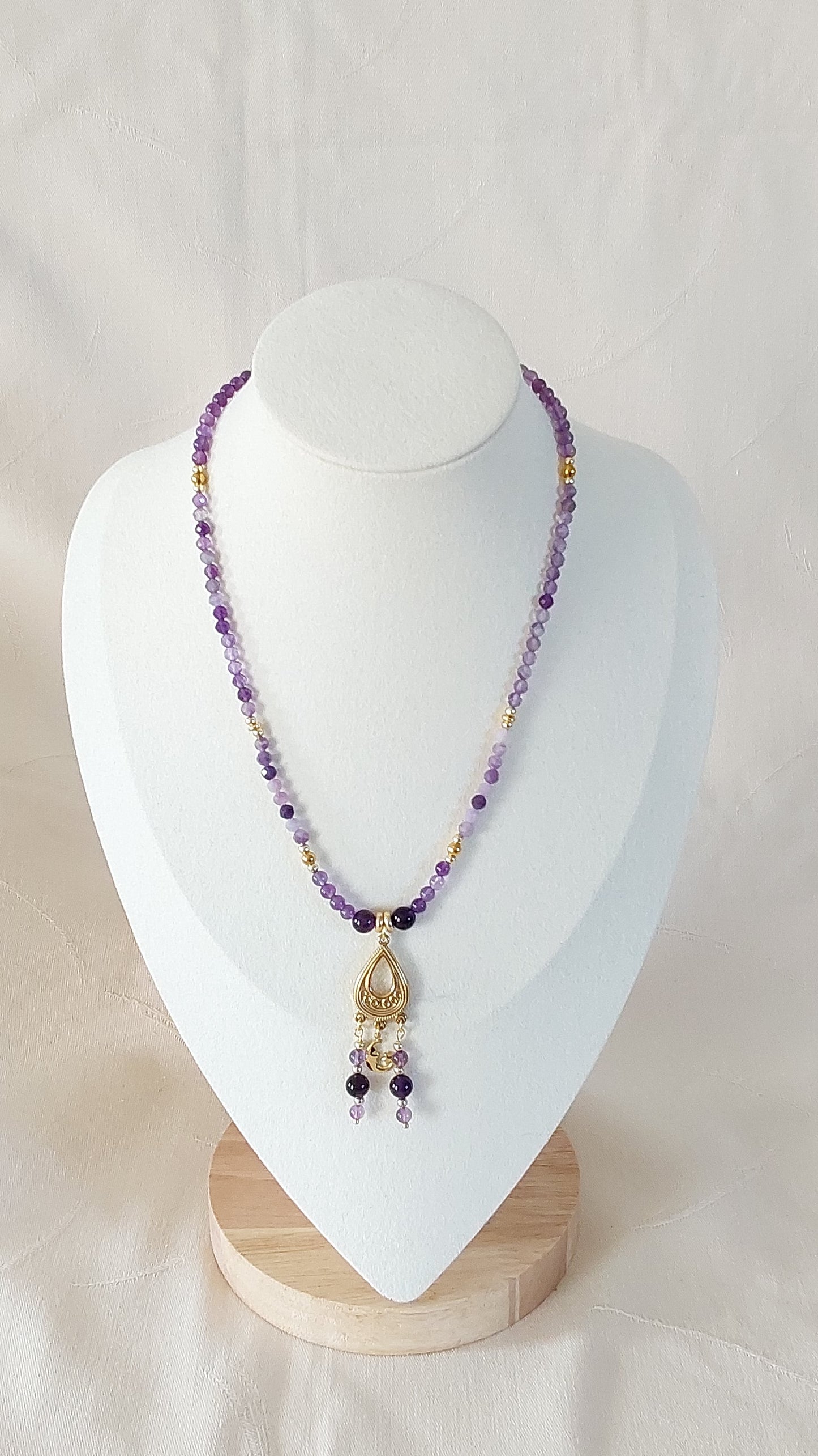 Collier “Équilibre Céleste”