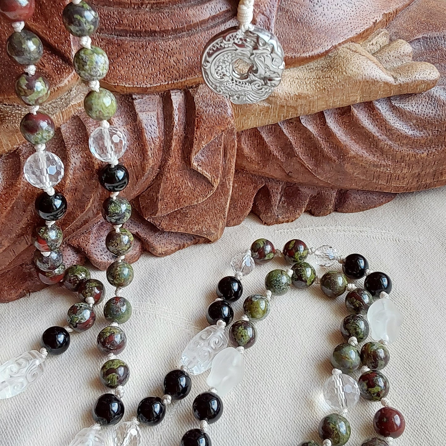 Mala Force, Protection, Transformation intérieure
